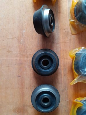 Soporte de motor Kobelco SK210 - 6