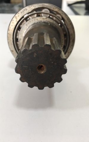 Eje motor traslación Kobelco SK220-4