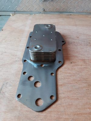 Enfriador de aceite motor Cummins 6BT