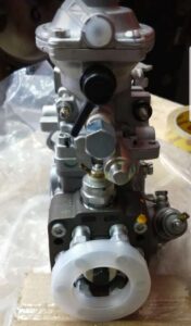 Bomba de inyeccion Cummins Iveco CNH excavadora Kobelco SK210-8