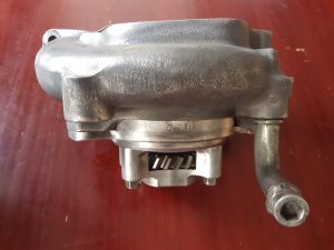 Bomba de agua, motor Isuzu 6WG1, Hitachi Zaxis 450