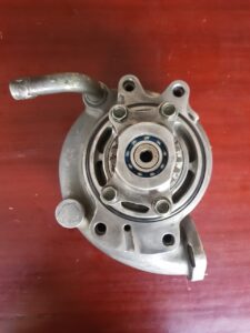 Bomba de agua, motor Isuzu 6WG1, Hitachi Zaxis 450