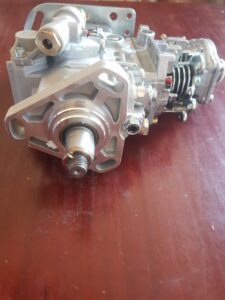 Bomba de inyección - motor CNH - excavadora Kobelco SK210-8