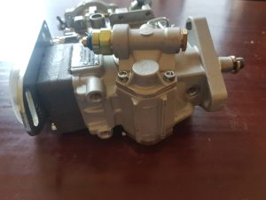 Bomba de inyección - motor CNH - excavadora Kobelco SK210-8